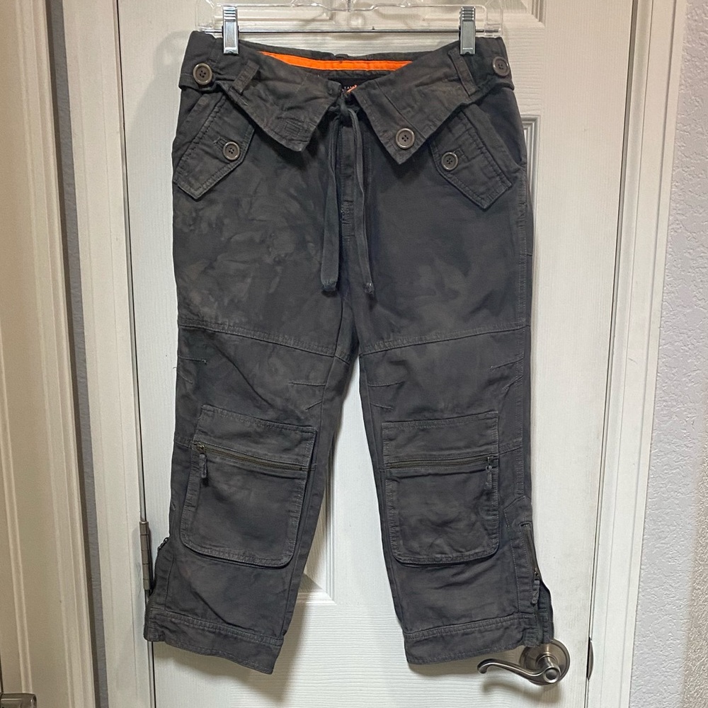 Fun KM Cropped Pants